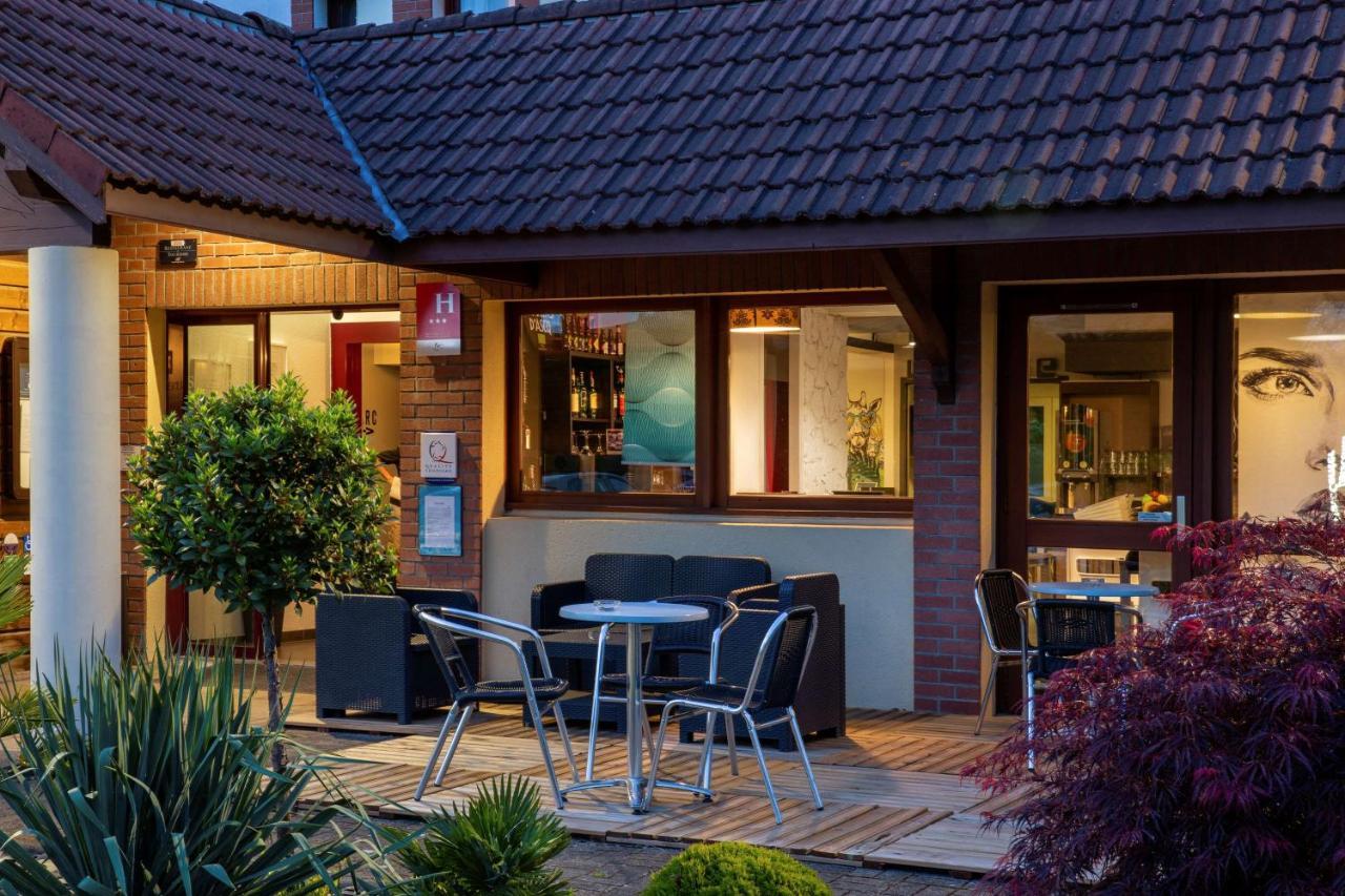 Sure Hotel by Best Western Lille Tourcoing Ex Hotel Garden Bondues Exterior foto